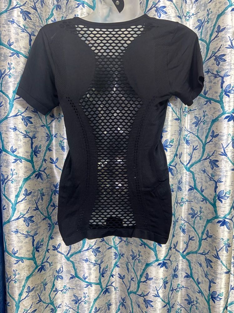 Black Mesh Cut-Out compression Tee