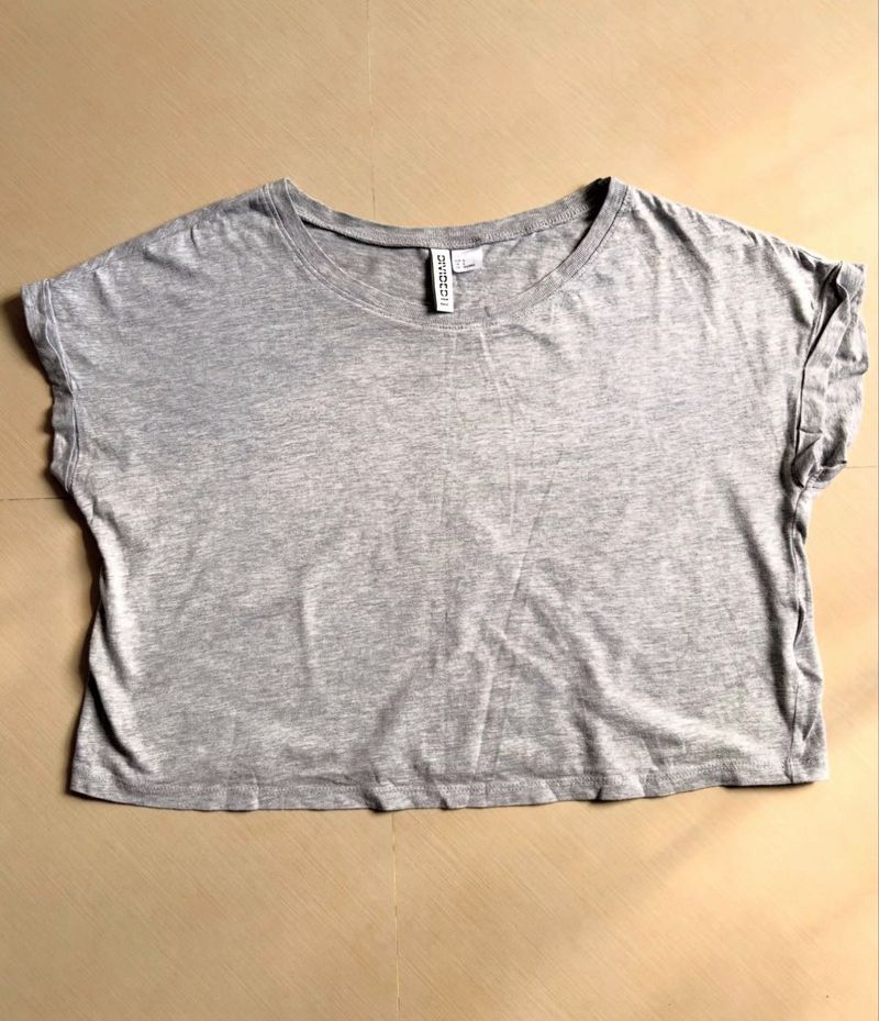 Grey H&amp;M Cropped T-Shirt
