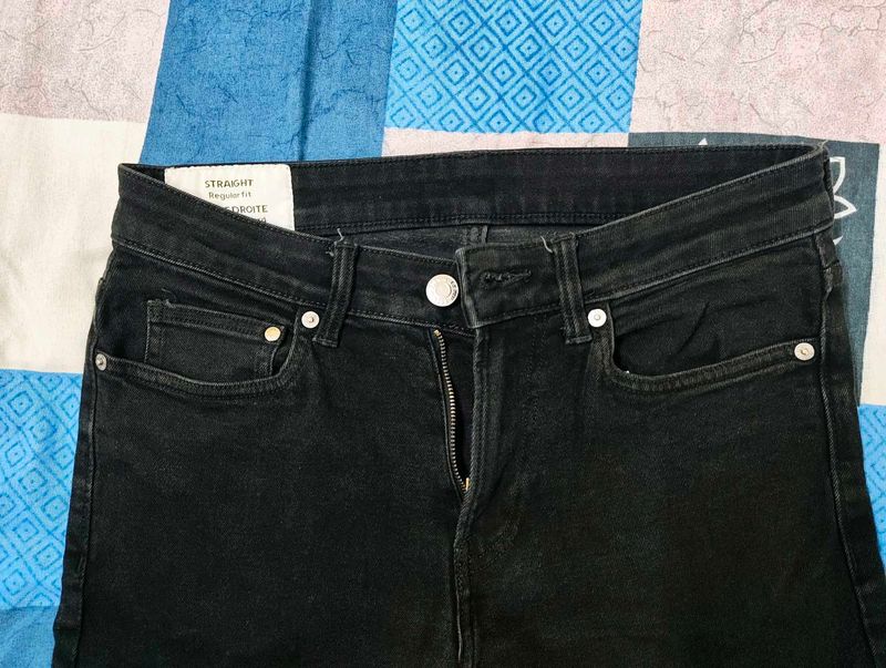 Black Straight Fit Jeans