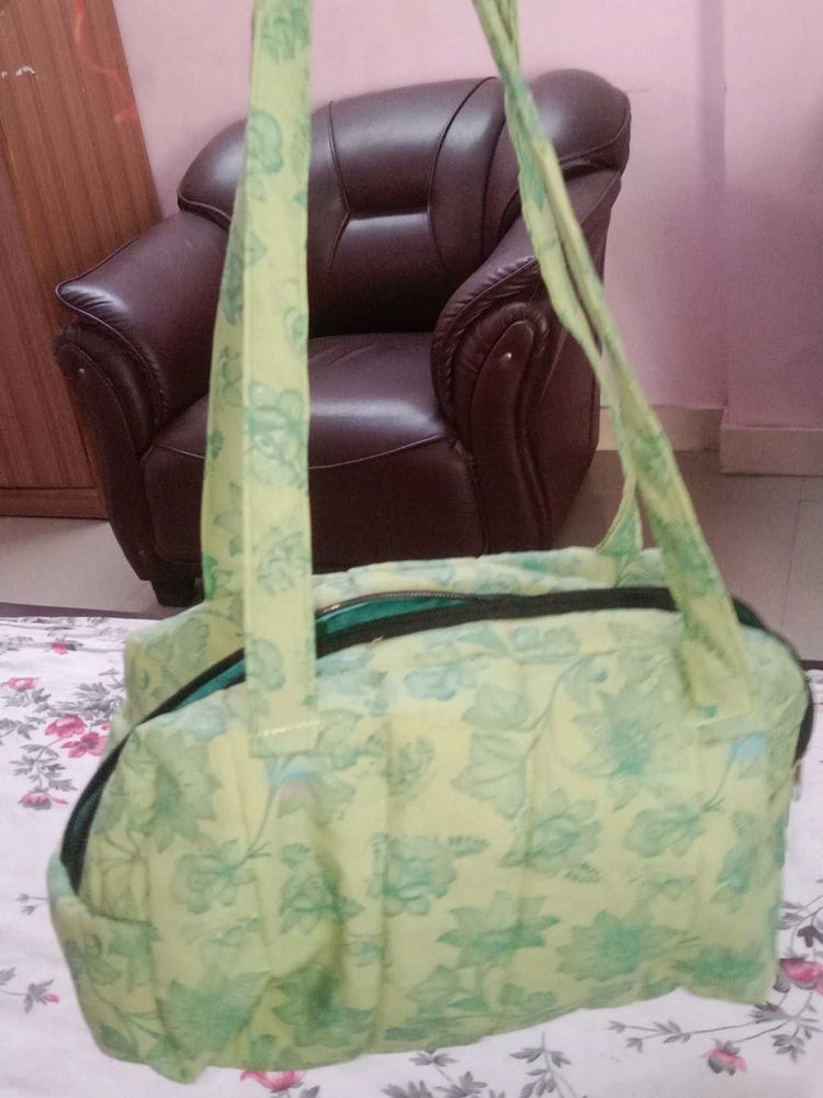 Green Floral Quilted Handbag