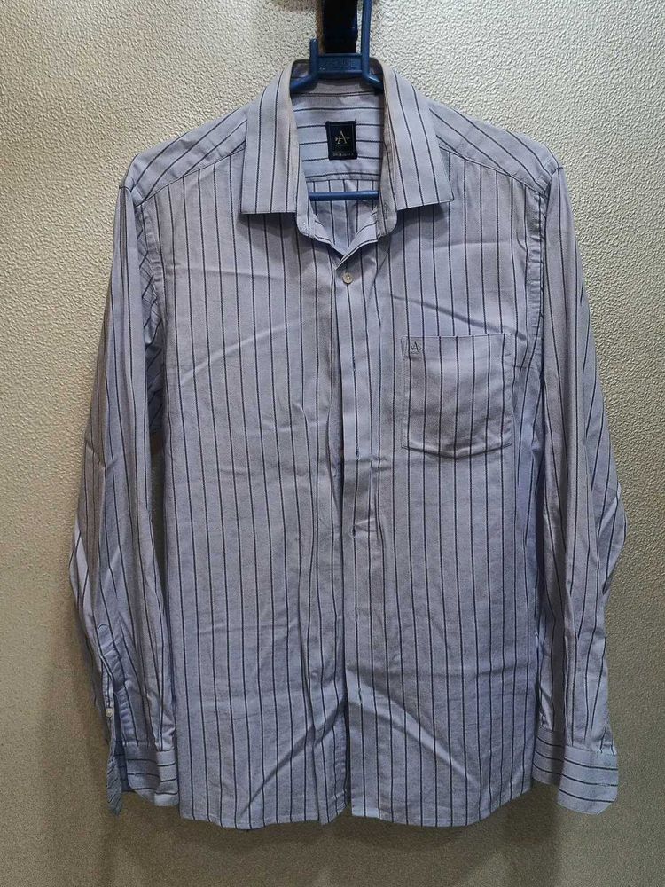 Mens Formal officewear shirt with regular fit