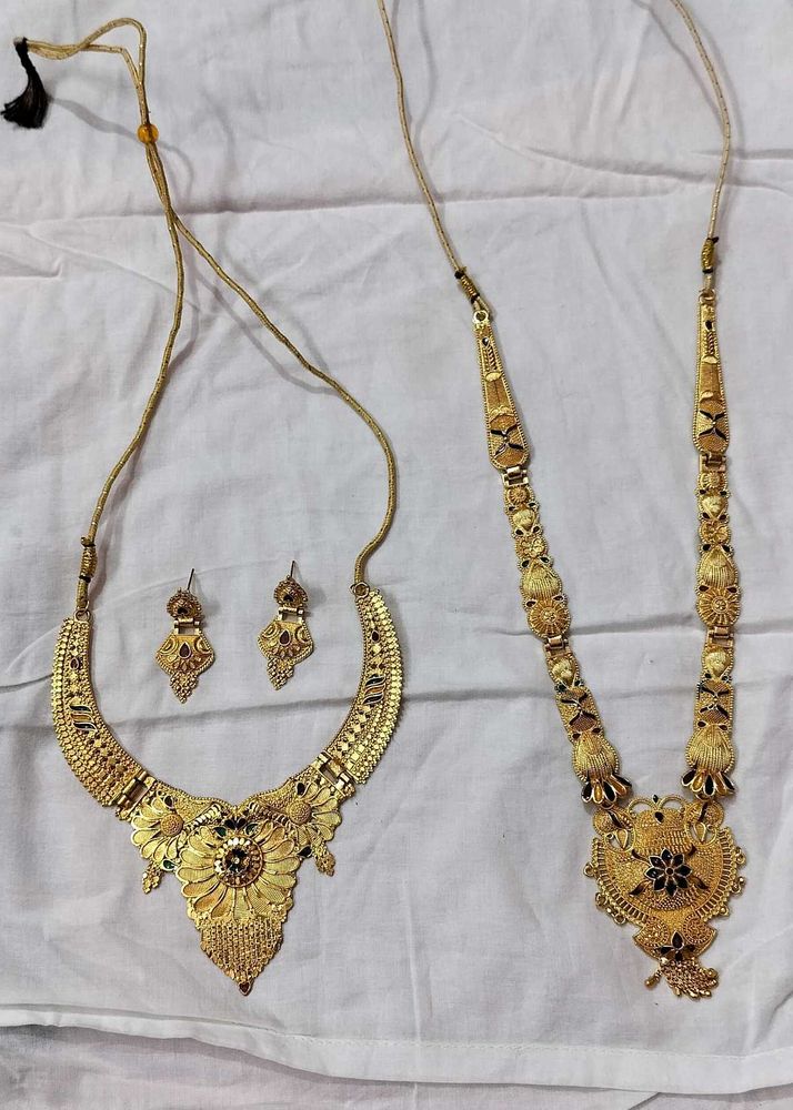 Gold Necklace and Earrings Set