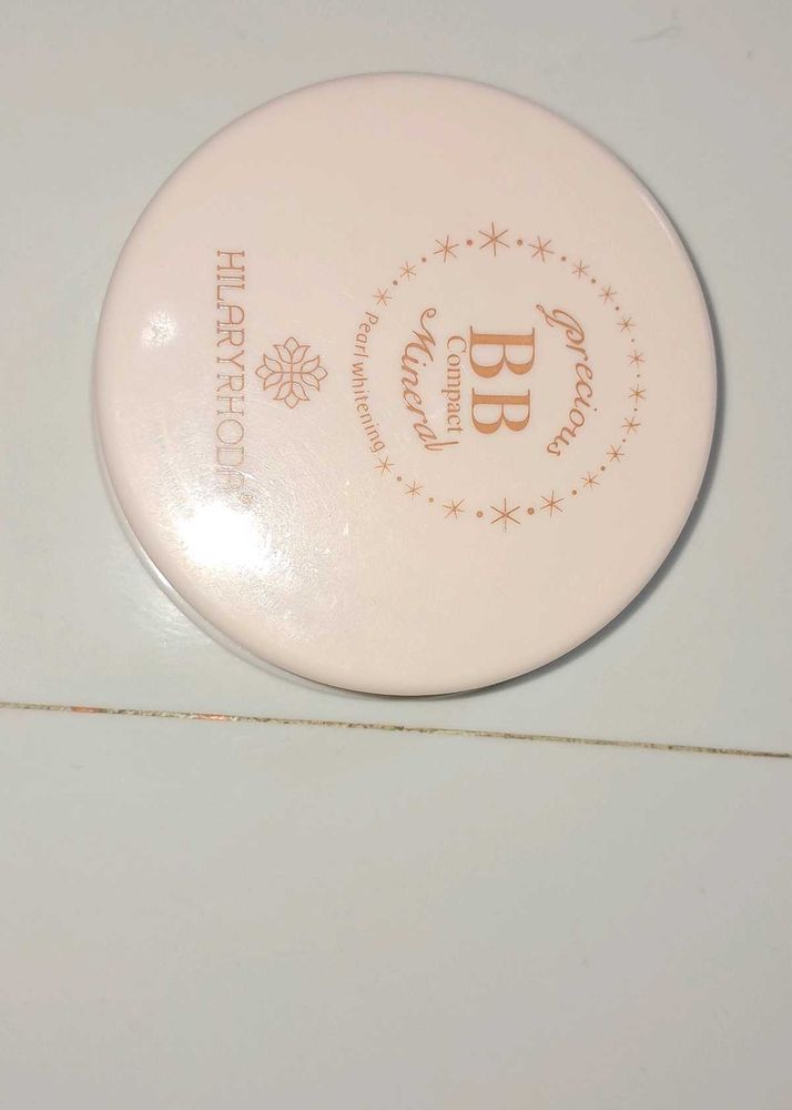 Hilary Rhoda BB Compact Mineral