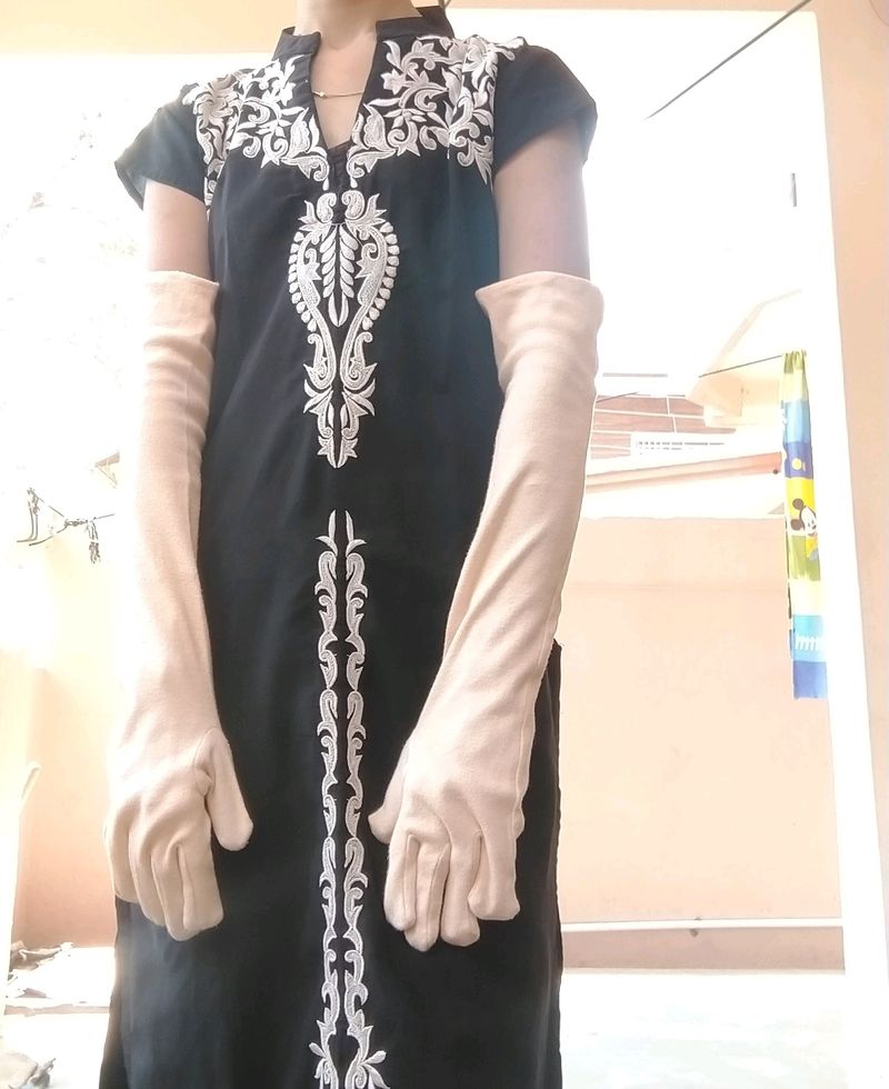 Hand Gloves