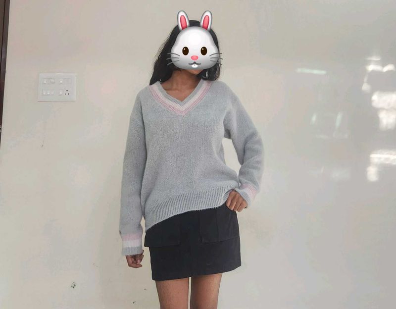 Light Green V-Neck Knit Sweater with Pink Trim