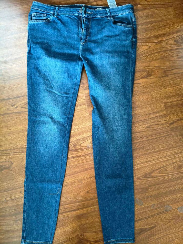 Classic Blue Skinny Fit Jeans