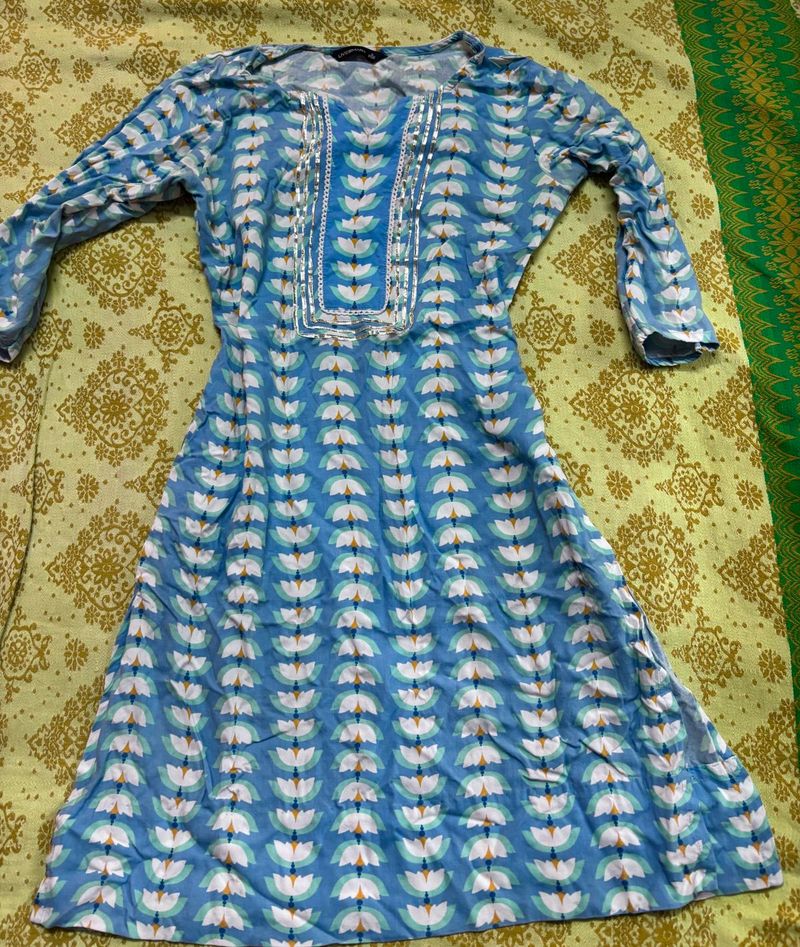 /Elegant Blue kurti