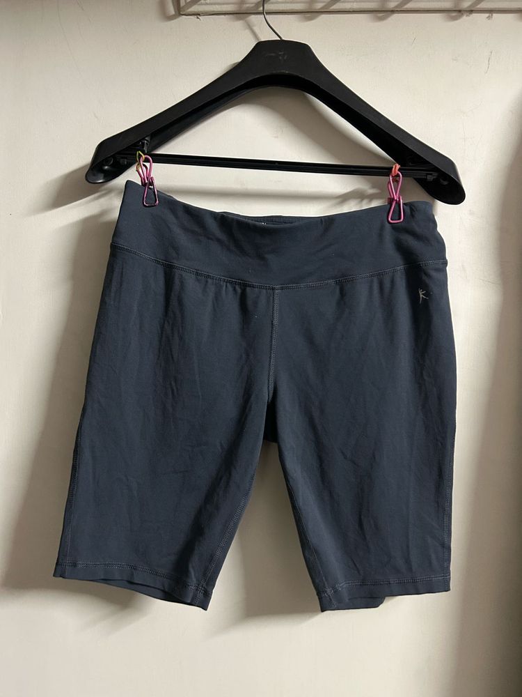 Danskin Athletic Capri Leggings