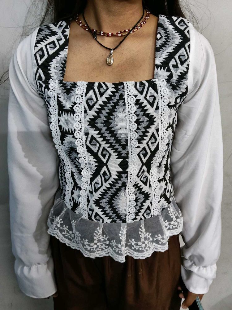 White top with black pattern