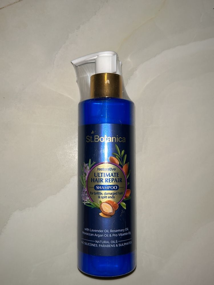 St.Botanica Shampoo