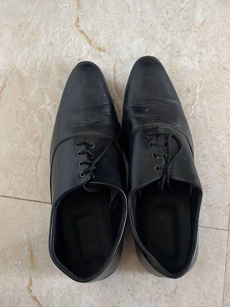 Classic Black Formal Shoes