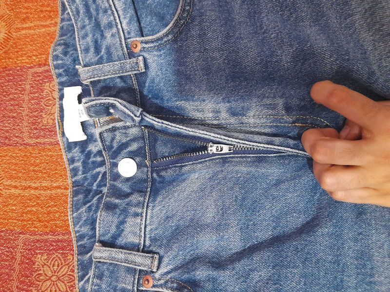 H&amp;m brand new Classic Blue Denim Jeans