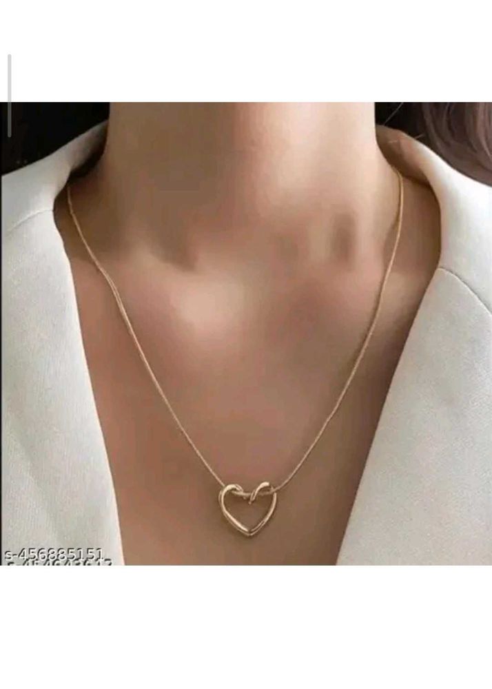 210.Anti tarnish Heart Pendant Necklace