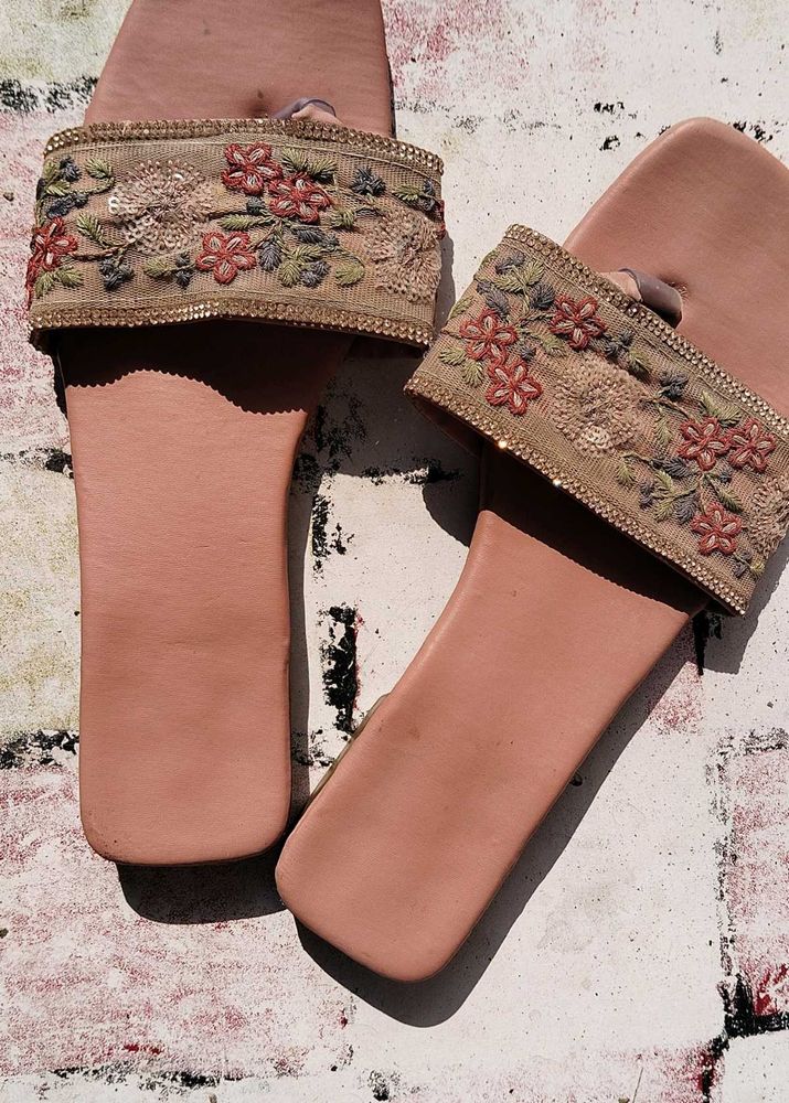 Embellished Floral Slides