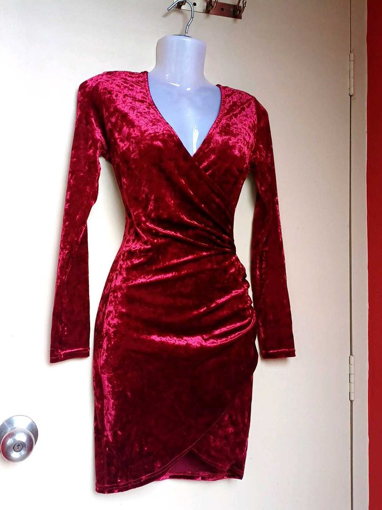 Velvet Ruched Bodycon Dress