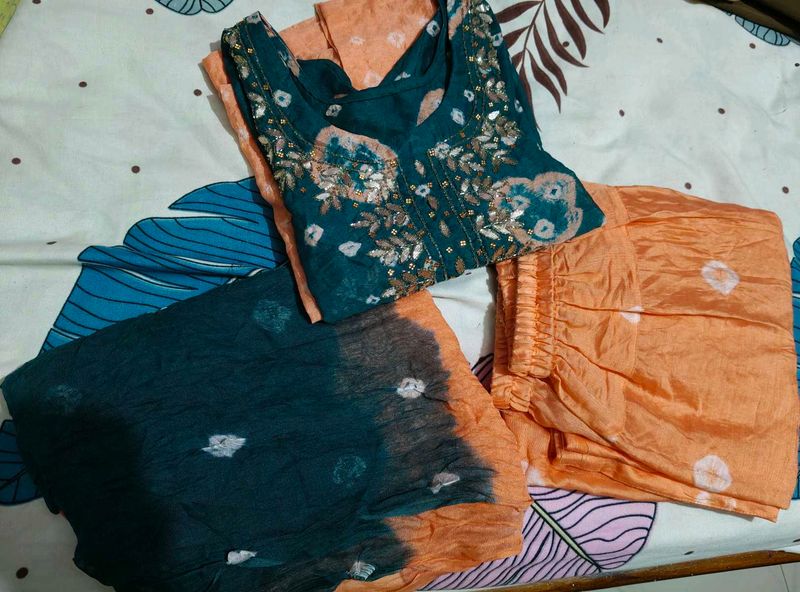 New bandhani Teal and Peach Kurta Set