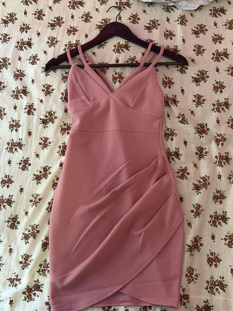 Chic Pink Ruched Mini Dress