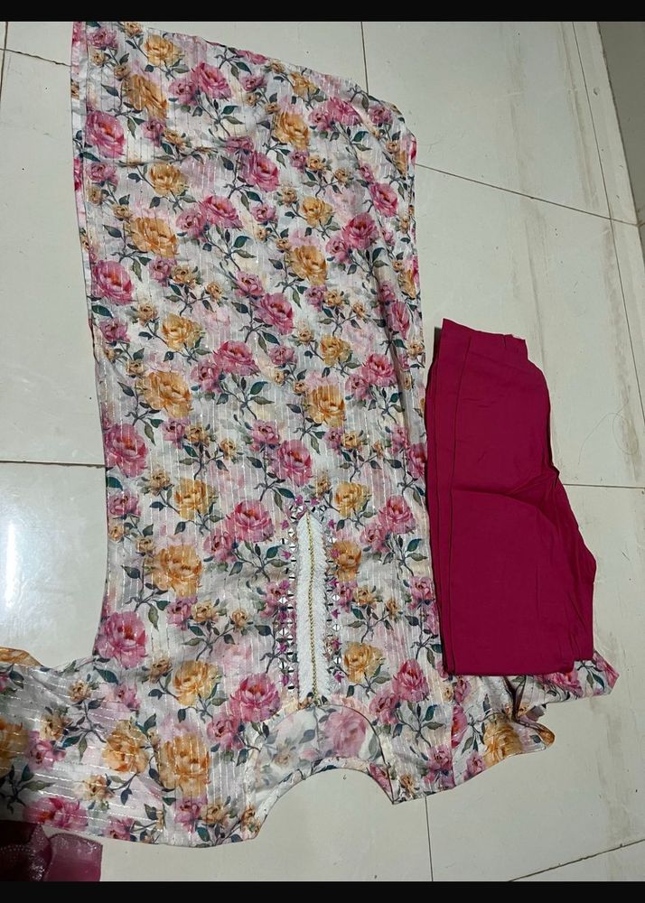 Beautiful Floral Kurta Set
