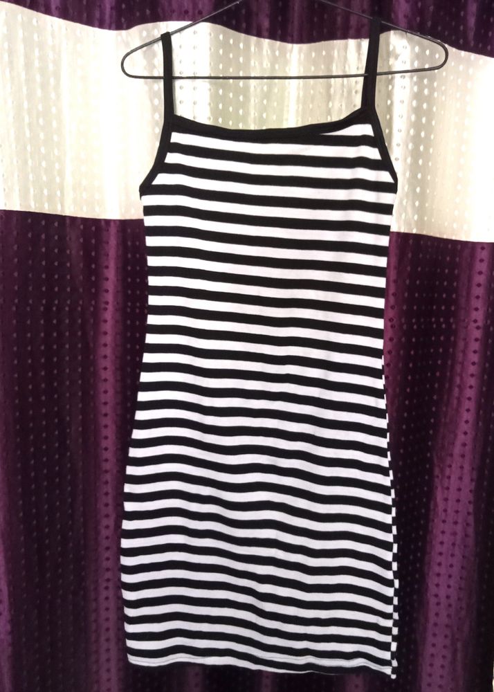 STYLISH BODYCON SHORT DRESS