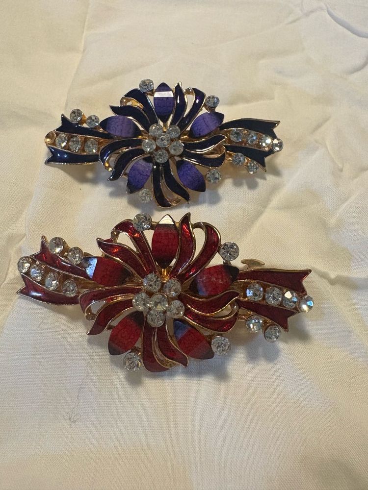Set of 2 Embellished Hair Clips