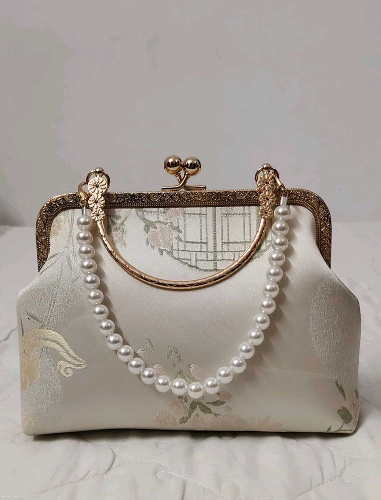 New Chinese national style embroidered hanfu bag