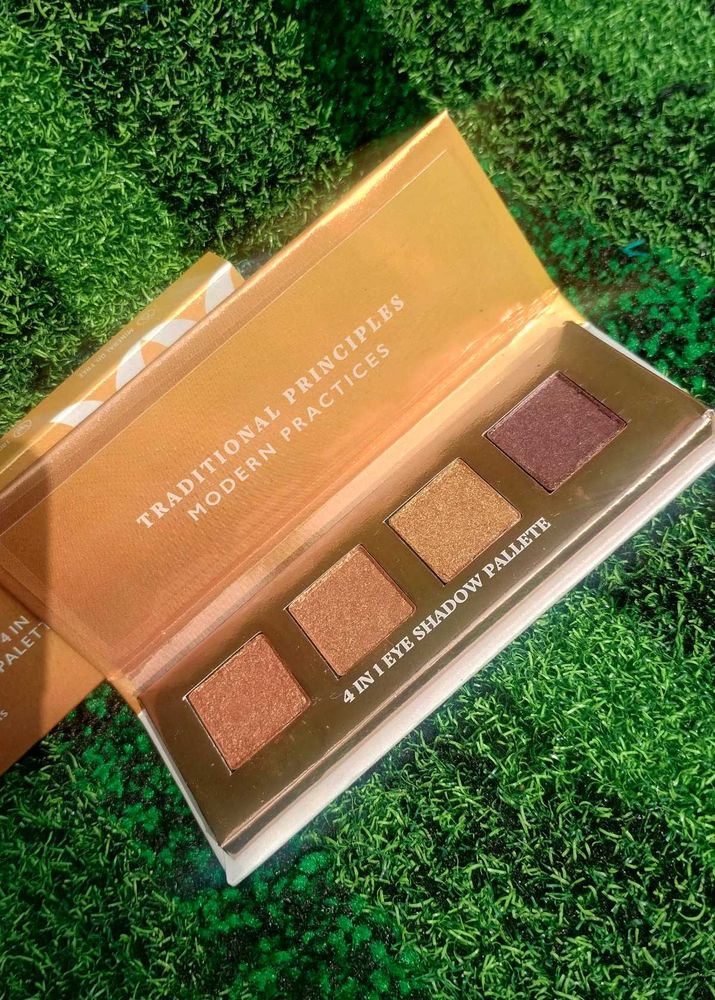 Just Herbs 4-in-1 Eye-shadow Palette