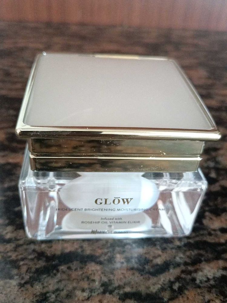 Glow Iridescent Brightening Moisturising Cream