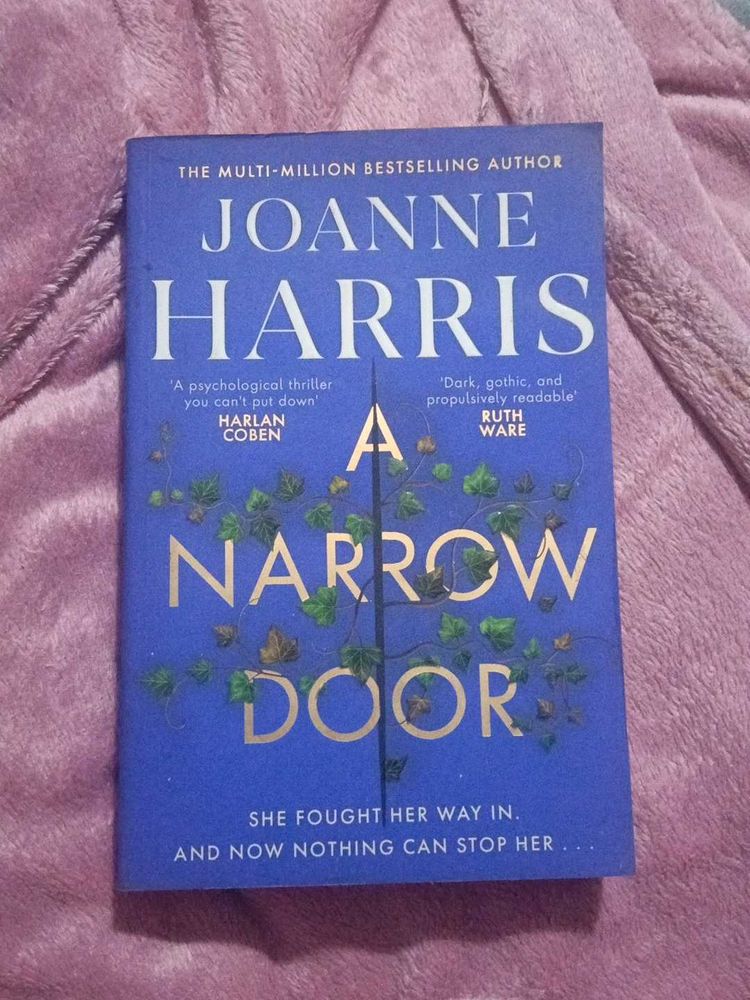 A Narrow Door by Joanne Harris - Thriller