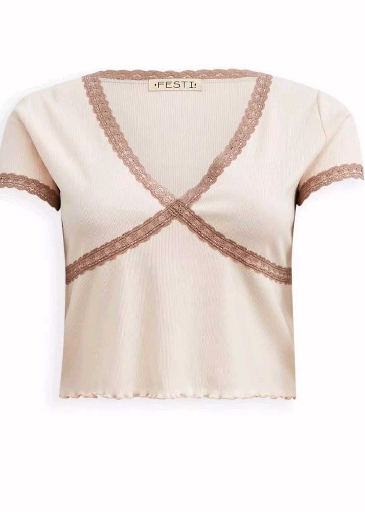 Lace Trim Cropped Top