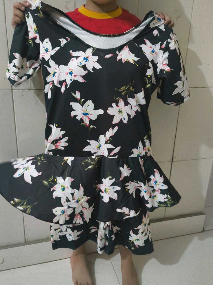 swimming costume