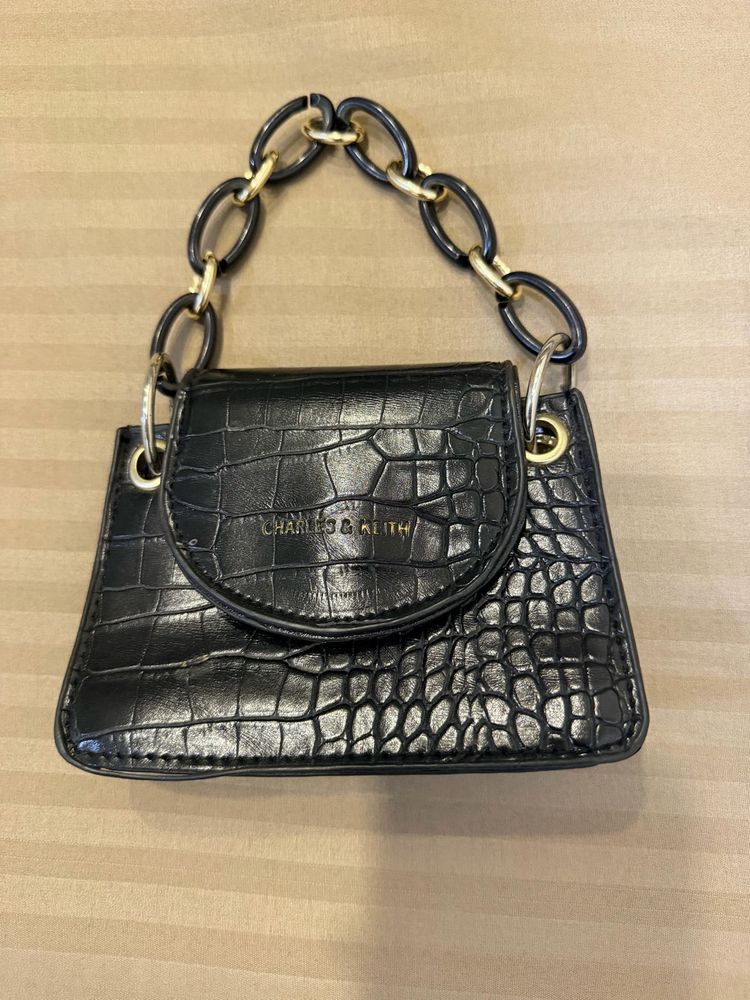 Stylish Black Croc Embossed Handbag