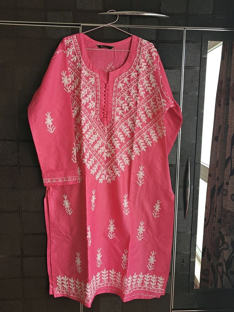 Lucknowi Chikankari Pink Kurta