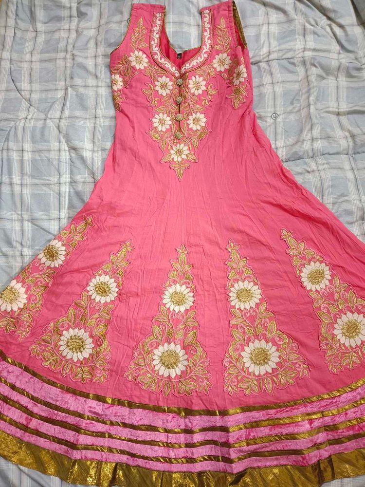 Pink Embroidered Kurta🌷