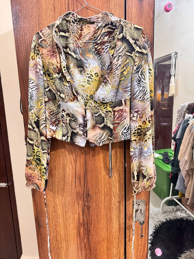 Chic Animal Print Cropped Blazer