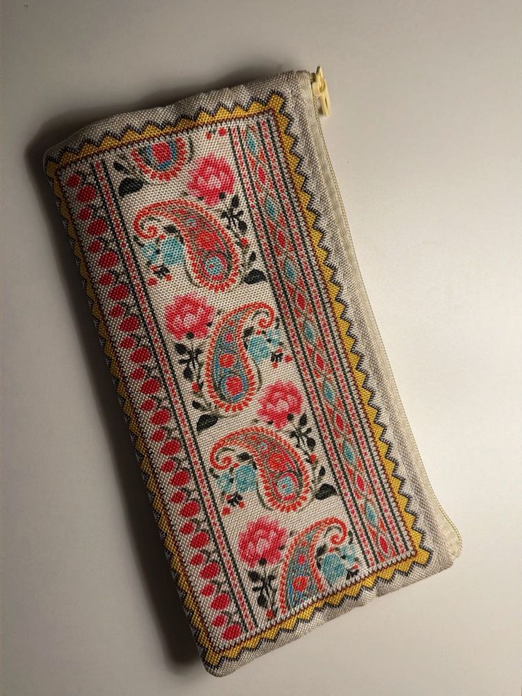 Boho Paisley Print Pouch