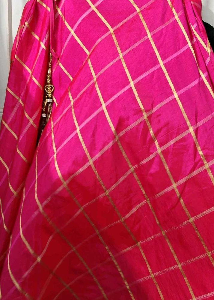 Vibrant Pink skirt with Gold Check