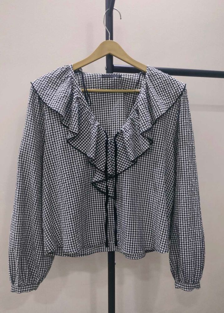 Gingham Ruffle V-Neck Top