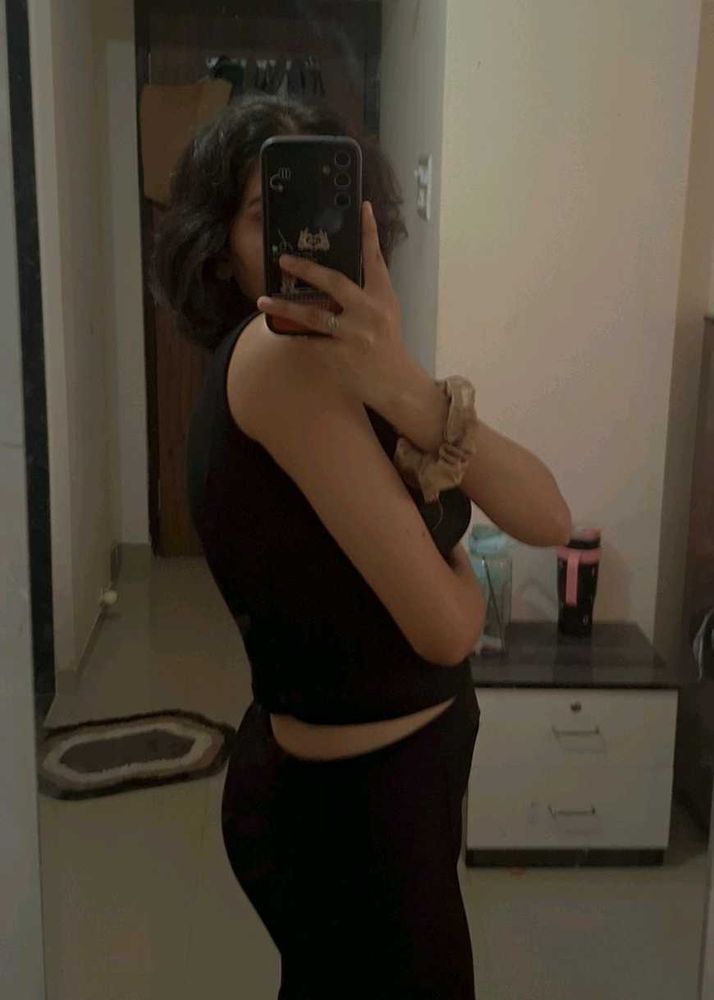 Black Ribbed Mock Neck Tank