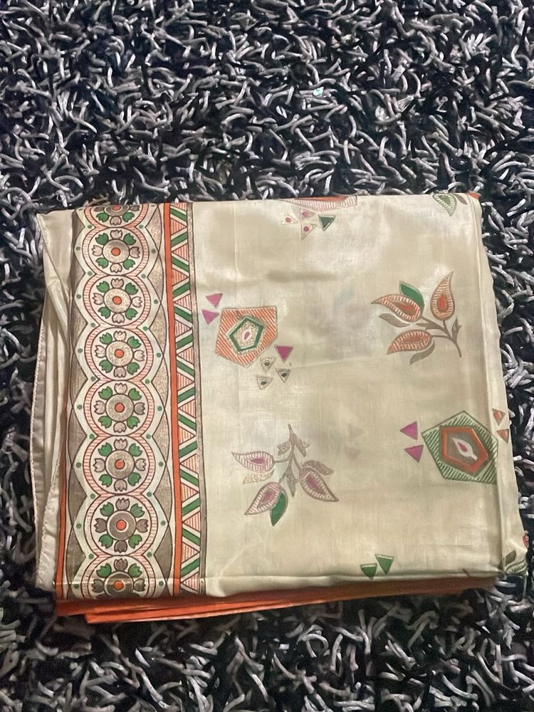 Cream Saree with ethnic Print