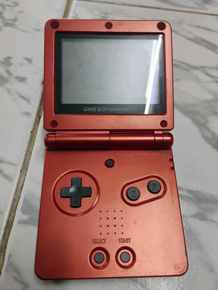 Gadgets > Computers & Laptops | Game Boy Advance SP | Freeup