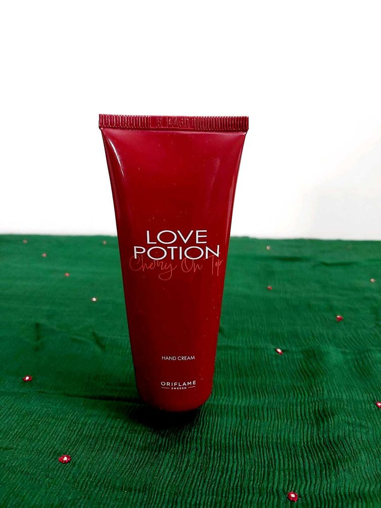 Oriflame Love Potion Hand Cream