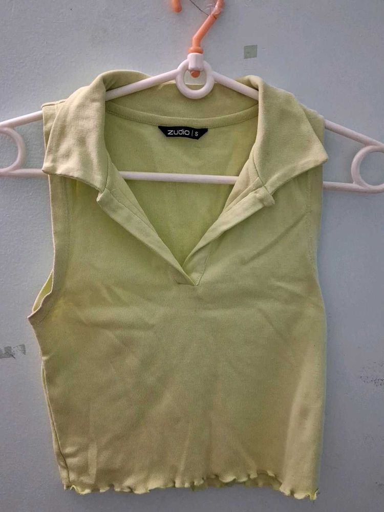 Cute Light Green Collared Top