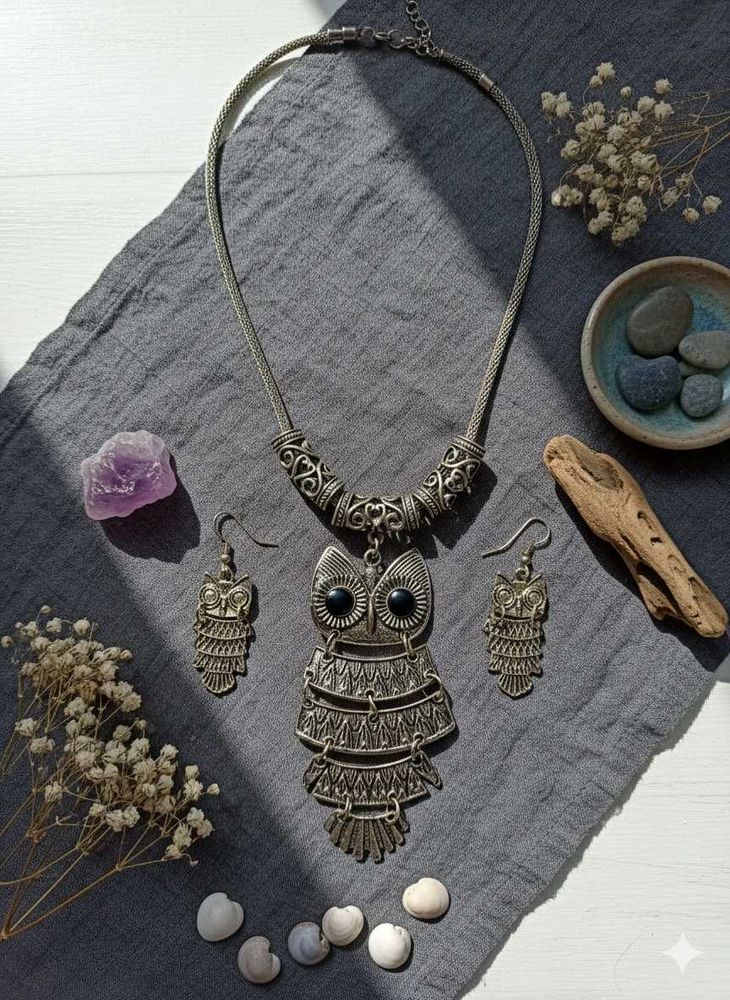 Owl Necklace &amp; Earring Set