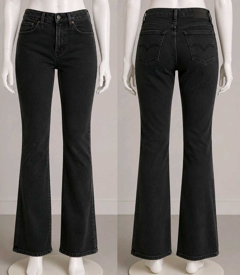 Levi's Black Flare Jeans