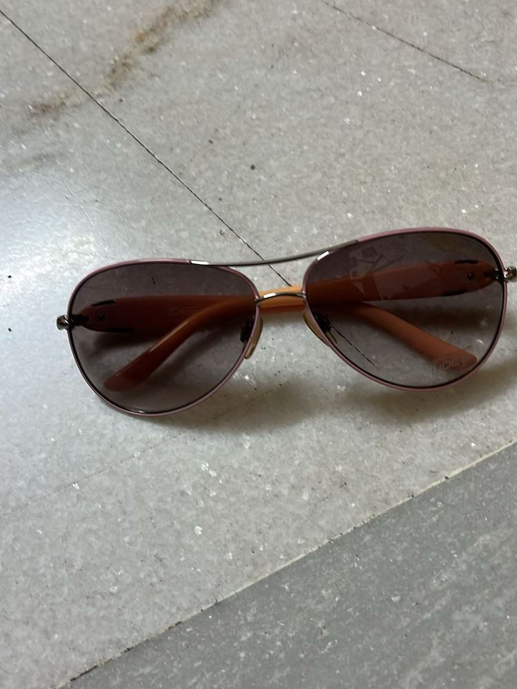 Stylish Aviator Sunglasses