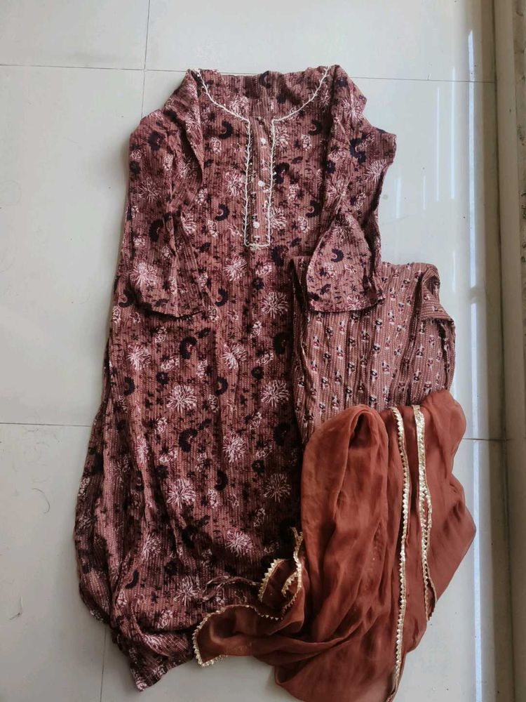 Elegant Printed Kurta Set with Dupatta