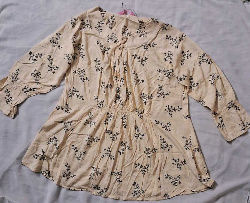 Butter Yellow Floral Printed Cotton Blend Kurti