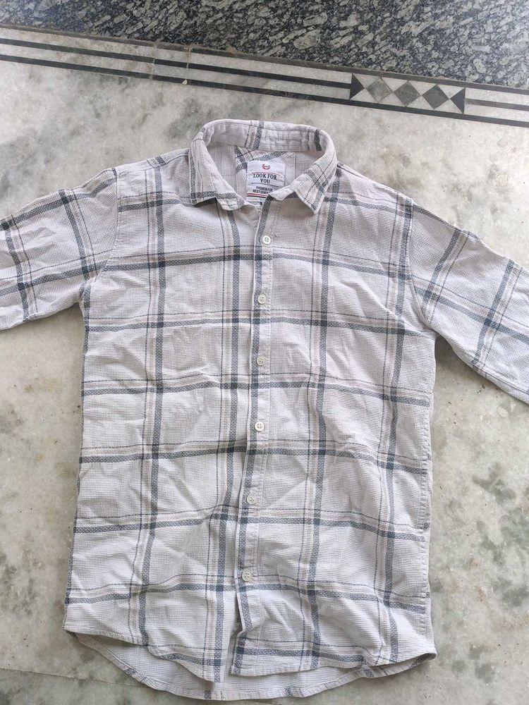 Men's Checkered Casual Shirt M size