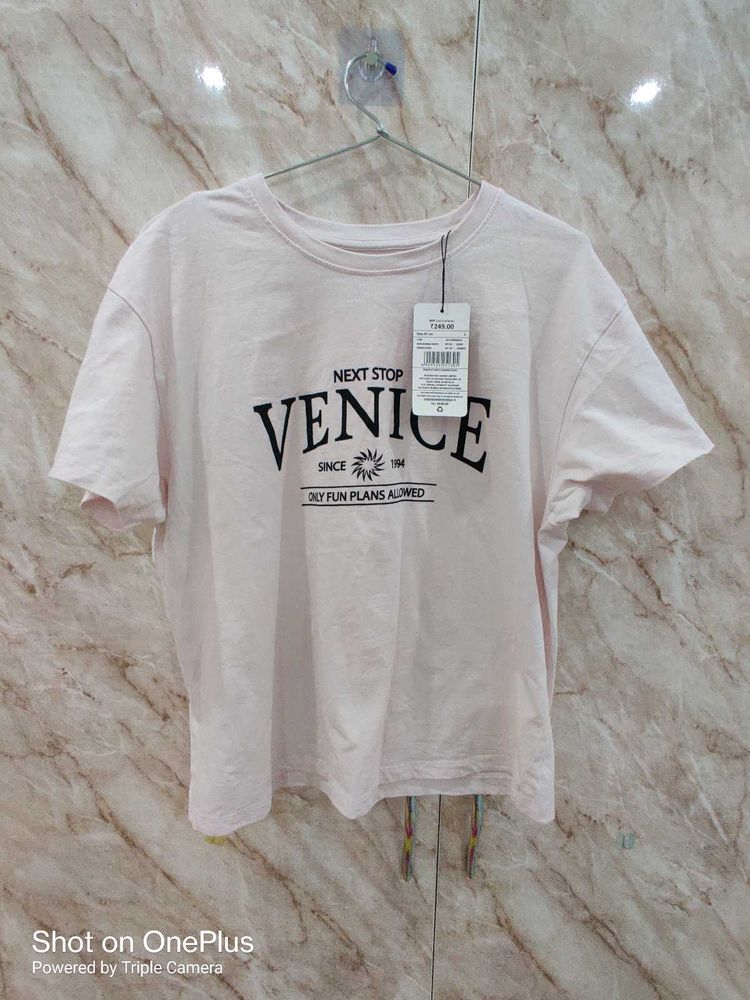 Pink Venice Graphic Tshirt 👕😍