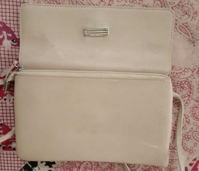 leather sling bag